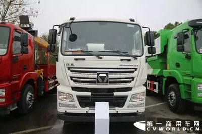 AMT版漢風(fēng)G9亮相 國六占據(jù)半壁江山，徐工年會展車亮點(diǎn)解析